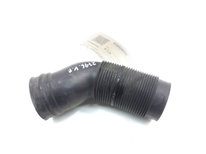  Air intake hose 