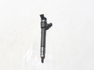  Fuel injector 