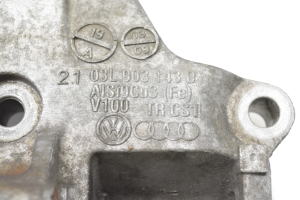 Skoda Octavia II (2004–2013) Lichtmaschinenhalter 03L903143D - 4