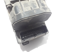 RENAULT Clio II (1998–2005) ABS unit 8200085584 - 2