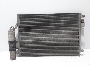 RENAULT Clio II (1998–2005) Kliimaradiaator 820082193 - 2