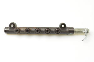 Opel Astra K (2015–2021) Kõrgsurve kütusetoru 55490702 - 3