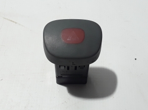 Hazard light switch - 252903199R