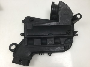 NISSAN Primastar X83 (2001–2014) Luftfiltergehäuse 8200453860 - 3