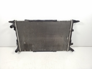 AUDI A5 (2007–2016) Cooling radiator 8K0121251R - 2