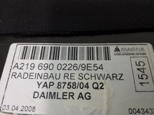 Mercedes Benz CLS-Class 219 (2004–2010) Sisemine läveliist A2196900226 - 2