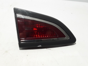  Rear light on cover 