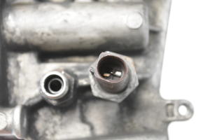 Volkswagen Passat B6 (2005–2010) Eļļas filtra korpuss 045115389K - 3
