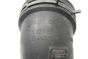 Volkswagen Passat B6 (2005–2010) Rohr 3C0129654 - 2