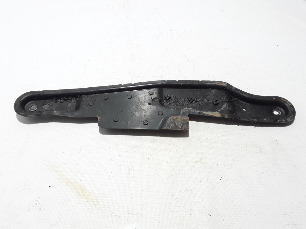 Used Dacia Duster Muffler holder 544C46535R