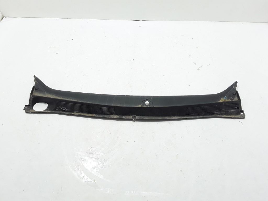 DACIA Duster 2 generation (2017-2024) Front  Wiper Cowl Trim 668113292R 22405583