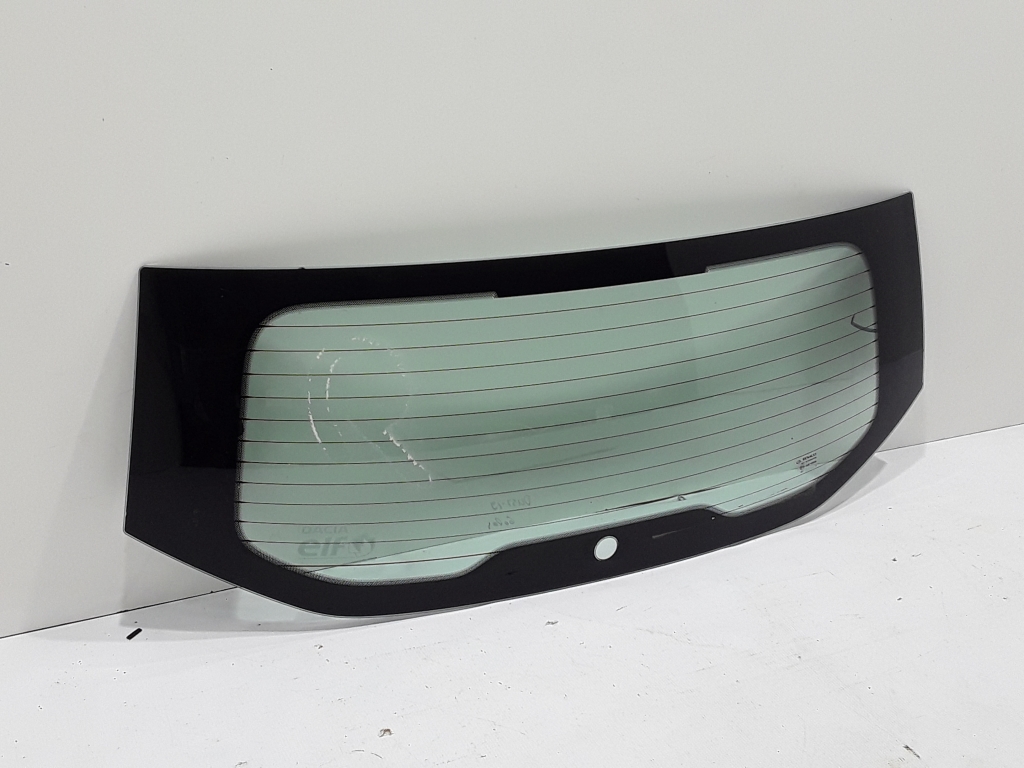 Used Dacia Duster Rear glass 903001861R