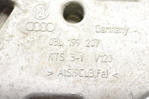 Volkswagen Passat B6 (2005–2010) Engine bracket 03L199207 - 2