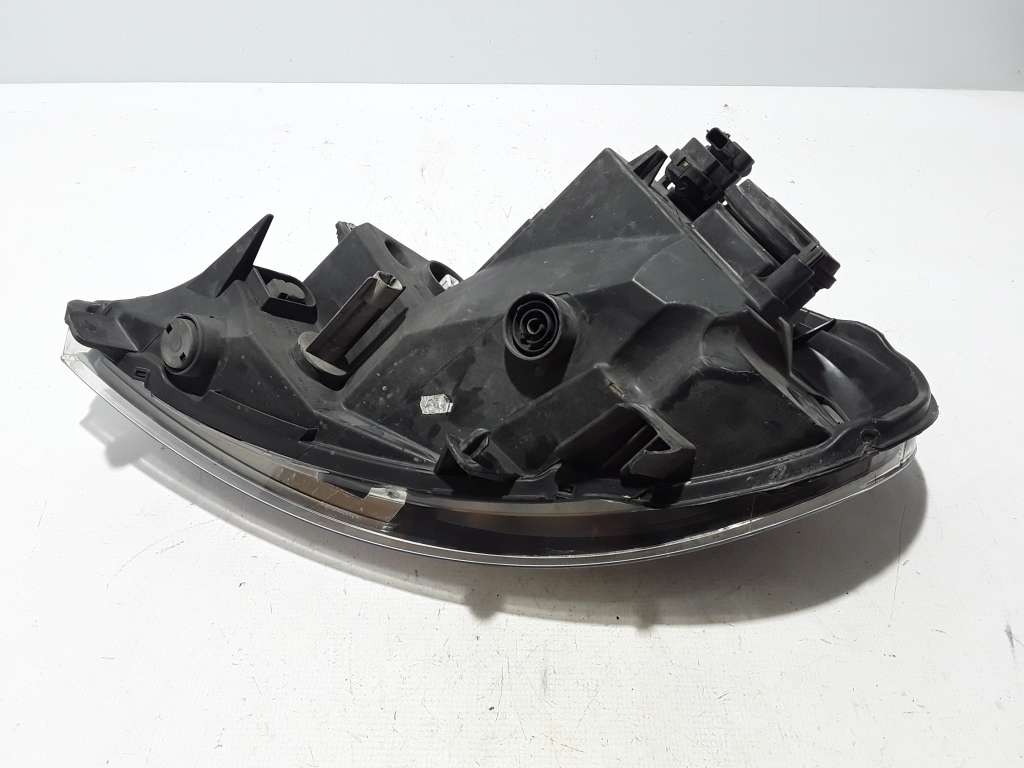 RENAULT Trafic 2 generation (2001-2015) Front Right Headlight 8200701356 22405439