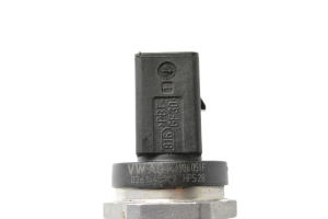  High pressure fuel line sensor 