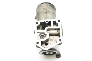 Volkswagen Passat B6 (2005–2010) Ölfiltergehäuse 045115389J - 4