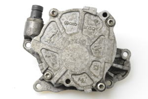 Volkswagen Passat B6 (2005–2010) Vacuum pump 03L145100 - 3