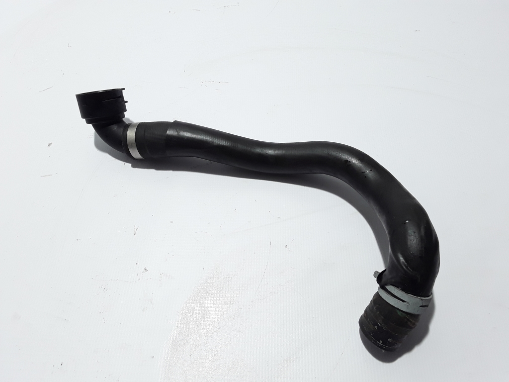 VOLVO XC90 2 generation (2014-2024) Right Side Water Radiator Hose 31439753 22405261