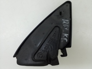 Mercedes Benz CLS-Class 219 (2004–2010) Esiukse muu osa A2197250198 - 2