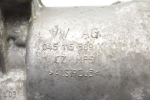 AUDI A4 B8 (2007–2016) Õlifiltri korpus 045115389K - 4