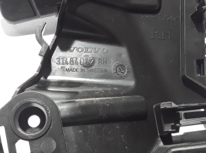 VOLVO XC90 (2015–2024) Front door window regulator brackets 31484042 - 3