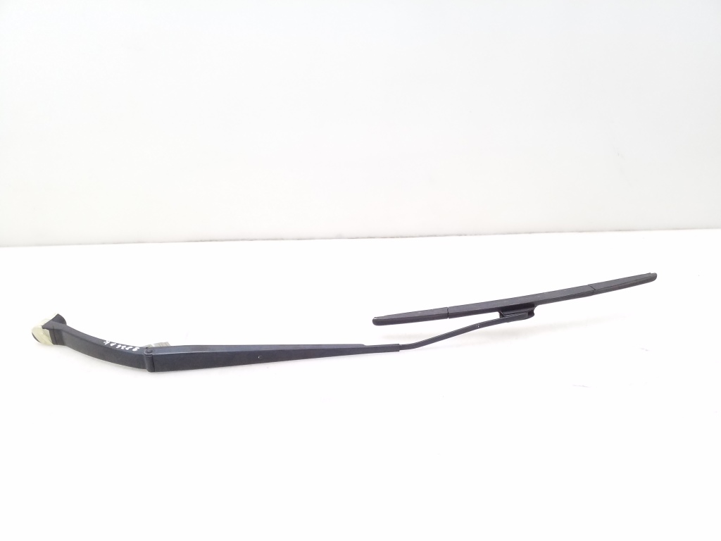 NISSAN Qashqai 2 generation (2013-2023) Front Wiper Arms 25079973