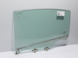  Glass rear side door 