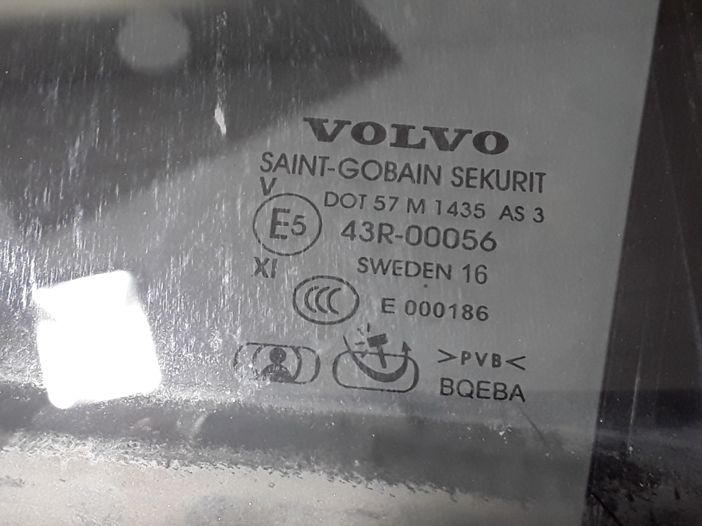 VOLVO XC90 2 generation (2014-2024) Right Side Sliding Door Glass 31371003 22406095