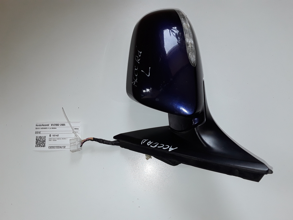 Used Honda Accord Side mirror and its details 010142