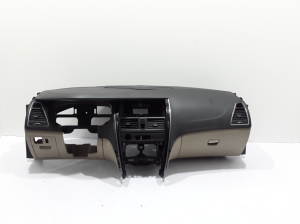RENAULT Latitude (2010–2017) Armatuurlaud 681008791R - 4