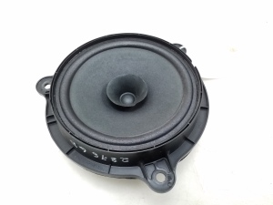  Rear side door speaker 