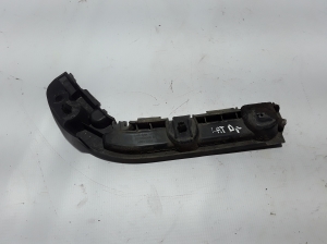  Front bumper bracket 