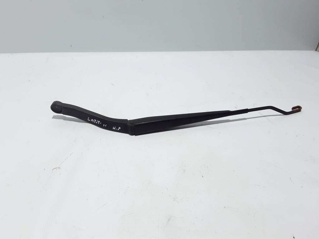 RENAULT Latitude 1 generation (2010-2020) Front Wiper Arms 288812832R 22405767