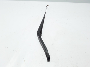  Windshield wiper blade 