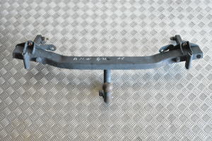 Tow hitch and its parts