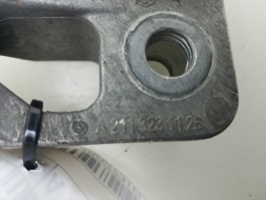  Stabilizer holder front 