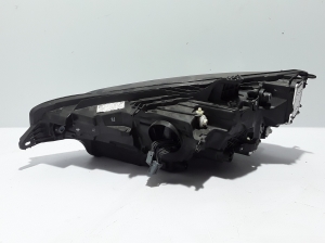 VOLVO V60 (2018–2026) Scheinwerfer vorne 32228810 - 4