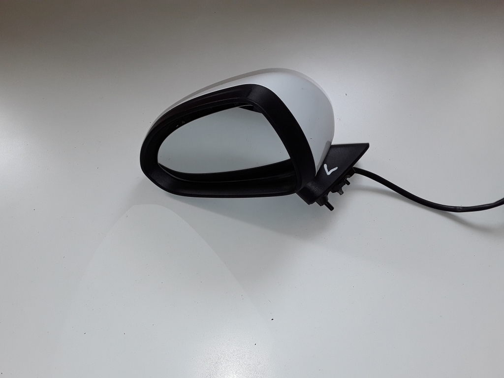 Used Opel Corsa Side mirror and its details