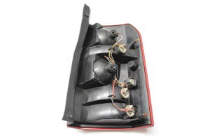 Land Rover Discovery III (2004–2009) Eckleuchte hinten V243C7L0A - 3