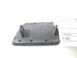 BMW 5 SERIES E60 (2003–2010) Scheinwerferwaschanlage-Abdeckung vorne 7056948 - 2