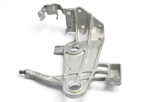 Mercedes Benz E-Class W212 (2009–2015) Luftfiltergehäusehalter A6510900041 - 2