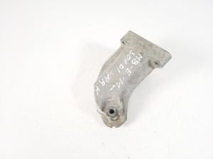 Mercedes Benz E-Class W212 (2009–2015) Motorhalter A6422233304