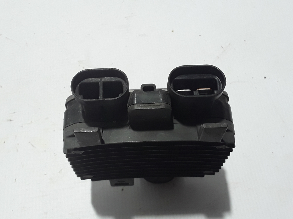 Used VOLVO XC60 Cooling fan relay 940011200
