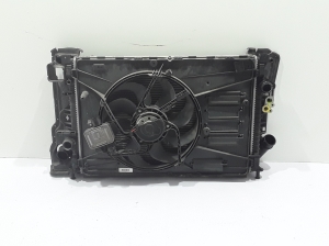 VOLVO V70 III (2007–2017) Radiator set and its parts - 4