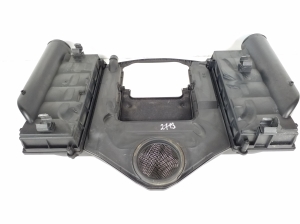   Boîtier de filtre à air  - A2730901001 