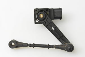 Land Rover Discovery III (2004–2009) Sensor an der Hinterradnabe BH225B732AA - 2
