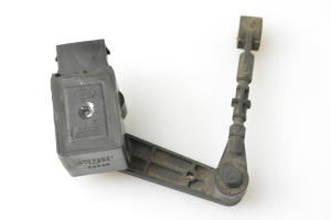 Augstuma sensors uz priekšējās rumbas - RQH500061