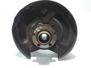  Rear hub 