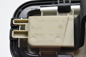 VOLVO V60 (2010–2018) Sonstiger Halter 30715567 - 2
