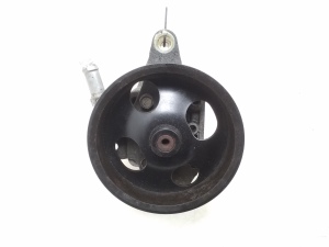   Roolivõimendi pump ja selle komponendid  - 8H305A 
